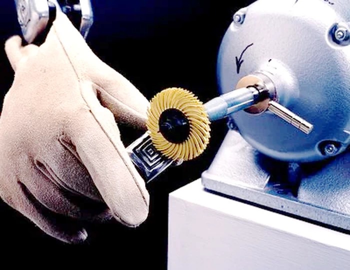 Адаптер для крепления радиальных шлифовальных щеток ПАК™ AbraPlast, 75х1,5х9 мм на конический шпиндель